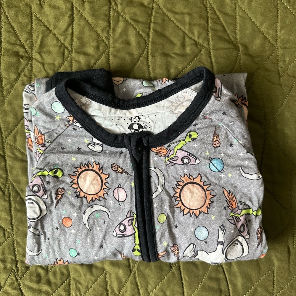 Monkeroos bamboo space/astronaut zippy